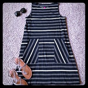 🆕 Light weigh Black & White Striped Dress